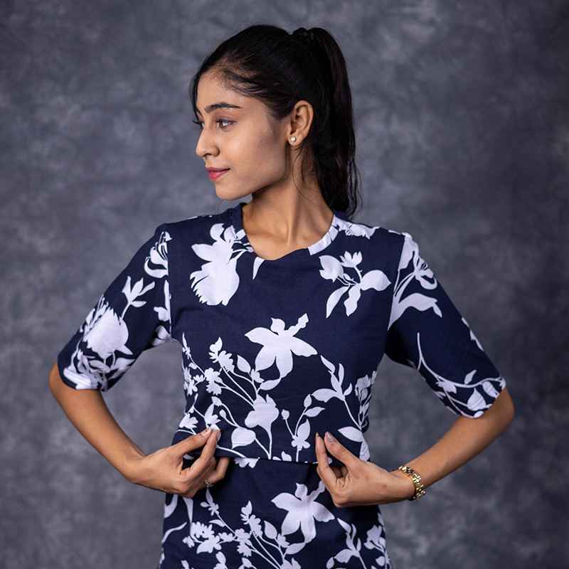 Zipless Feeding T-Shirt Dark Blue White Pattern