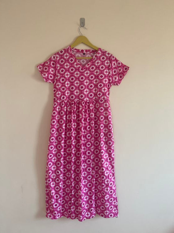 Non Feeding Gown-Pink and White Pattern