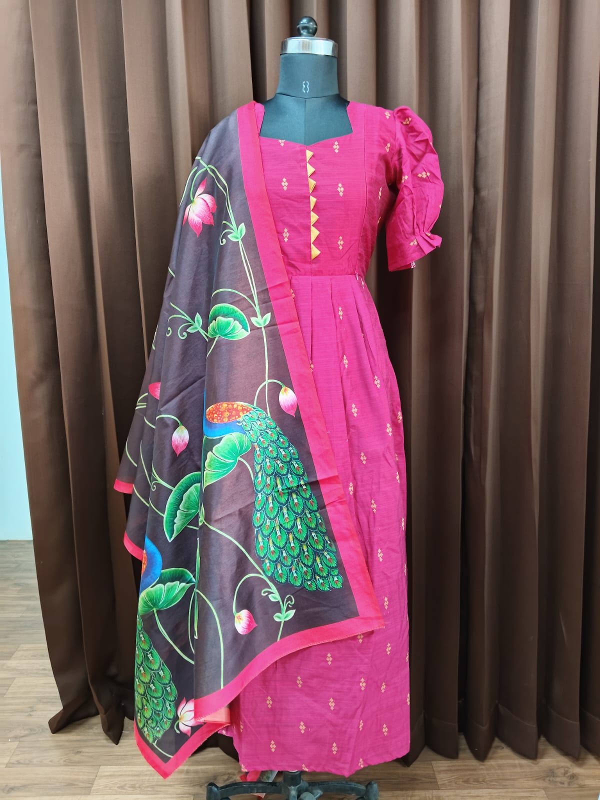 PINK-FM-391
