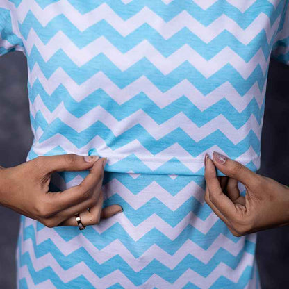 Zipless Feeding T-Shirt Blue White Pattern