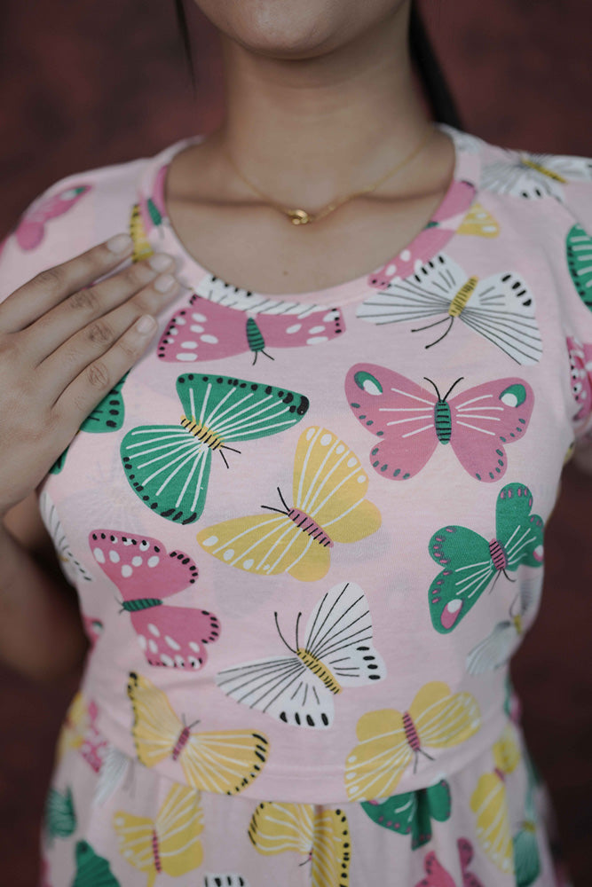Zipless Feeding Gown-Baby Pink Butterfly