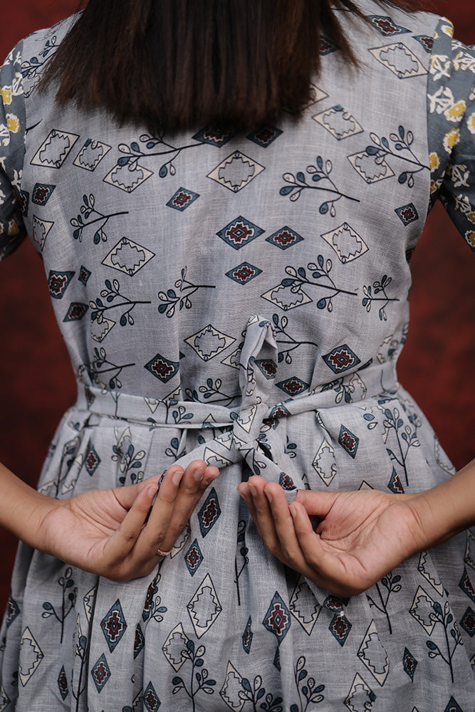 Feeding Kurti-Grey