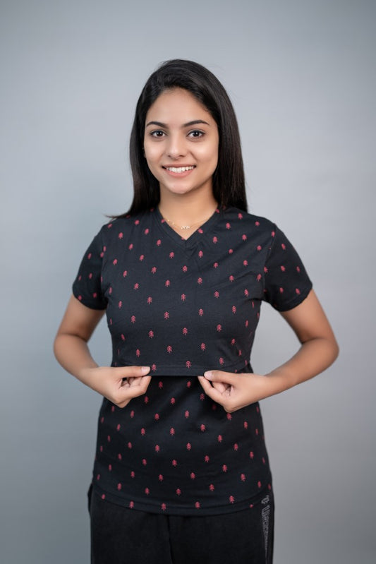 Zipless Feeding T-Shirt-Black Leaf