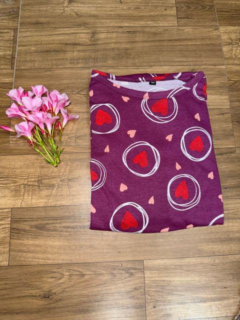 light maroon red heart