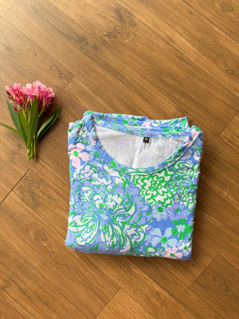 Blue With Green Flower - FG22