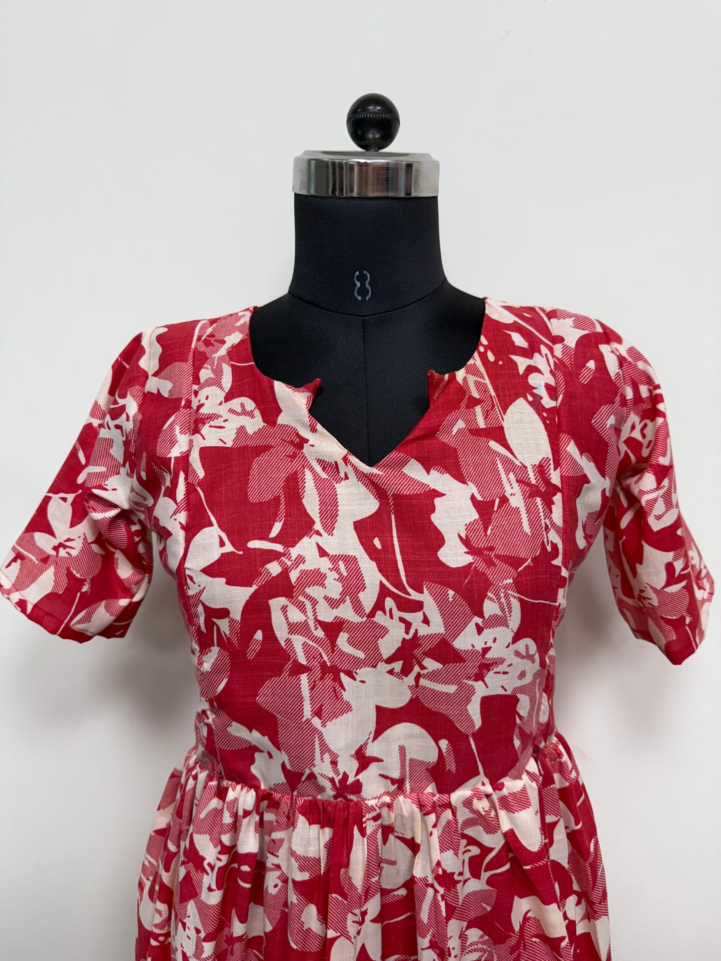RED AND WHITE FLOWER-FM-338
