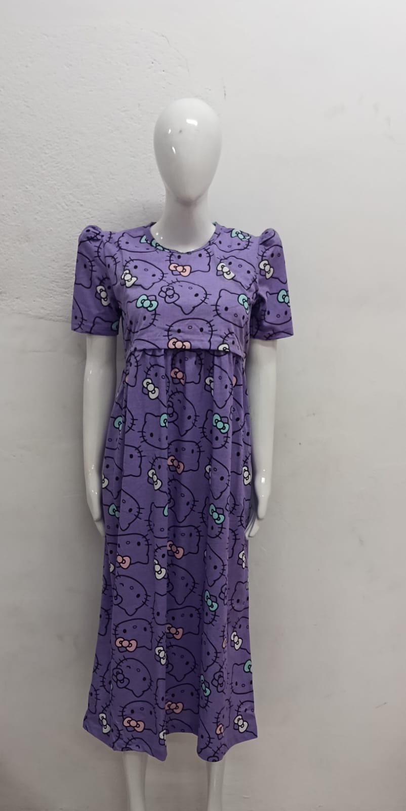 LAVENDER KITTY-FG-69 ZIPLESS FEEDING GOWN